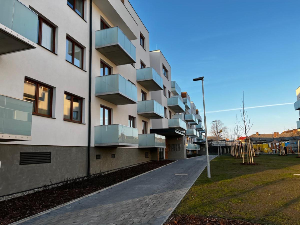 Apartman U Satoshiho Ołomuniec Zewnętrze zdjęcie